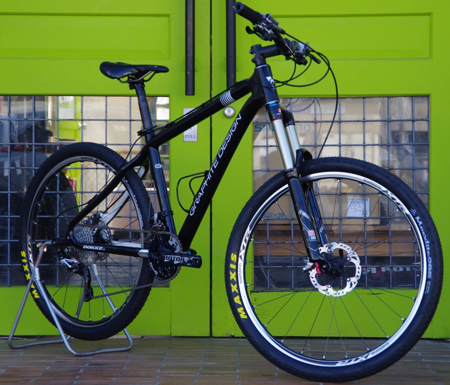 GRAPHITE DESIGN DOKKE XC マウンテンバイク グラファイトデザイン